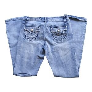 ^l.e.i. Ashley lowrise, slim, bootcut jeans